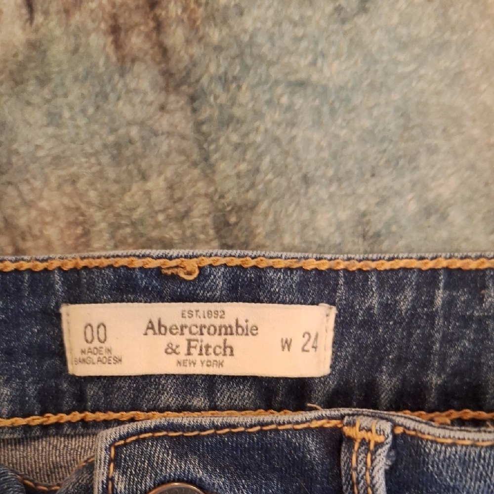 Abercrombie & Fitch Blue Jean Shorts. Excellent Condition Size 00 - Picture 4 of 7